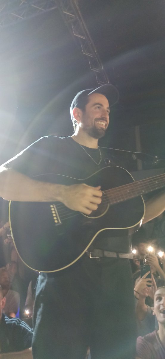 Dillylie's tweet photo. @DotanMusic  23/10/22 Milan 💙 https://t.co/HGFqOYrDS8