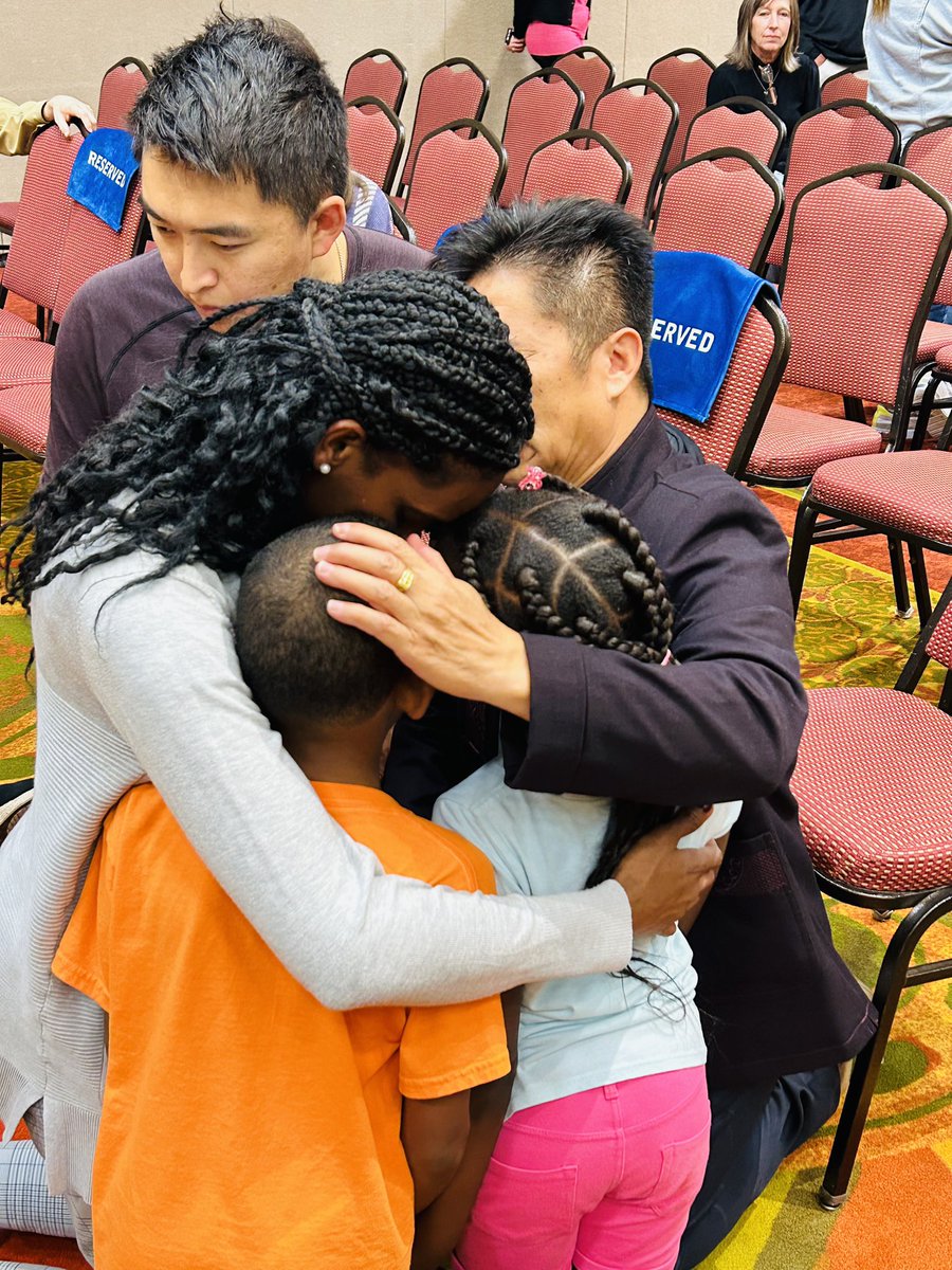 MariamIbraheem0's tweet image. #voiceoftheperscutedchurch conference I had the privilege of meeting brother Yun the heavenly man for the first time he prayed for us and he petitioned to ABBA that my son and my daughter by His Grace will be Moses and Mariam for MENA region #Ibelieveit Jeremiah29:11