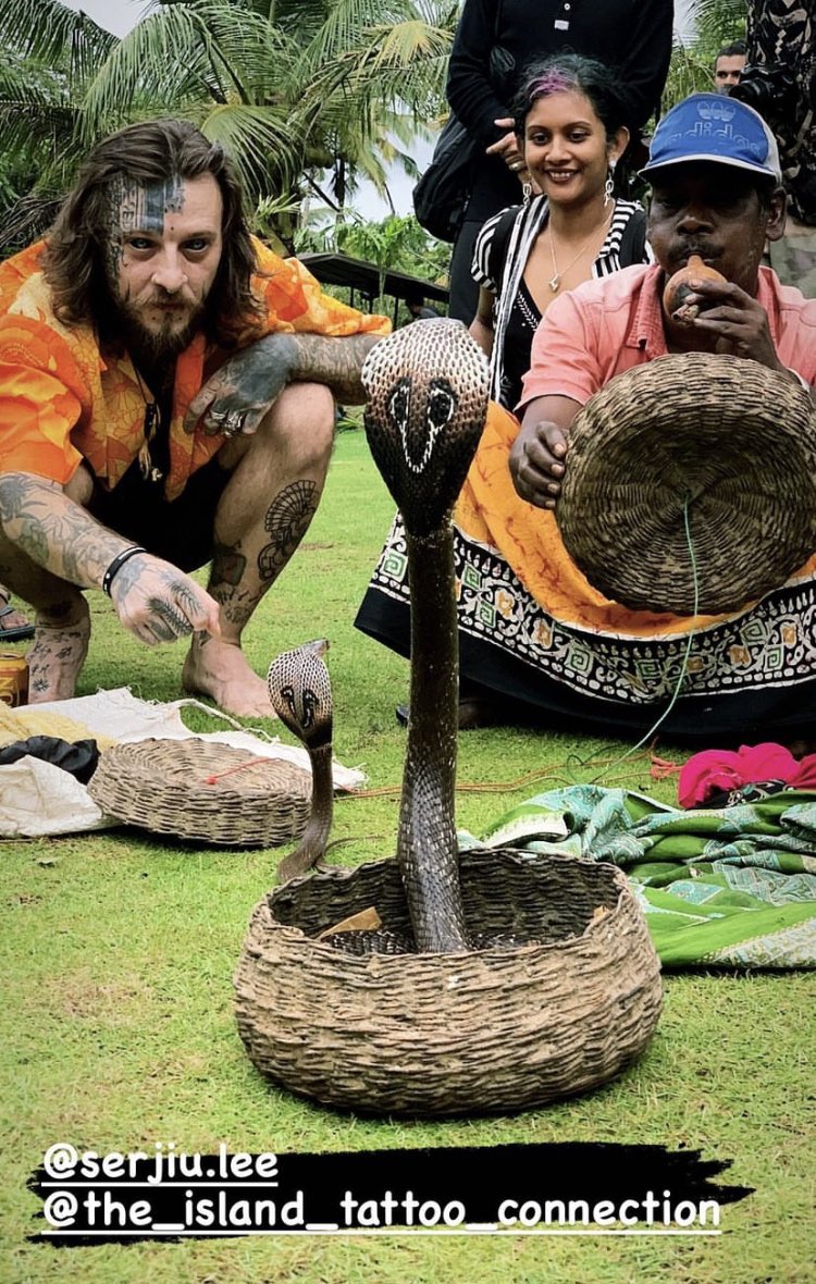 chef_john1's tweet photo. If you like to get tatted go to Ahangama

60 of the best tattoo artist in the world in Sri Lanka right now for a week at Talduwa Villas. They don’t get paid instead you donate money for initiatives that help remove plastics from ocean etc. 

Please share. 🤙🏽 https://t.co/Ma9sTkCOAW