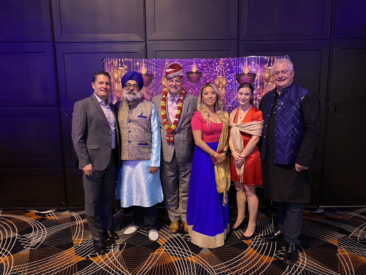 Chrys Tan tweet media