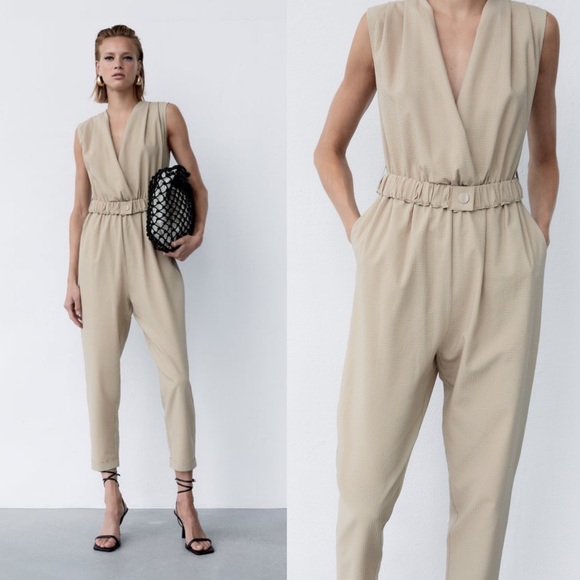 Monaco228's tweet photo. So good I had to share! Check out all the items I'm loving on @Poshmarkapp #poshmark #fashion #style #shopmycloset #betsyadam #zara #notations: https://t.co/IIyBT9pSPq https://t.co/VmYXc9Qn5T