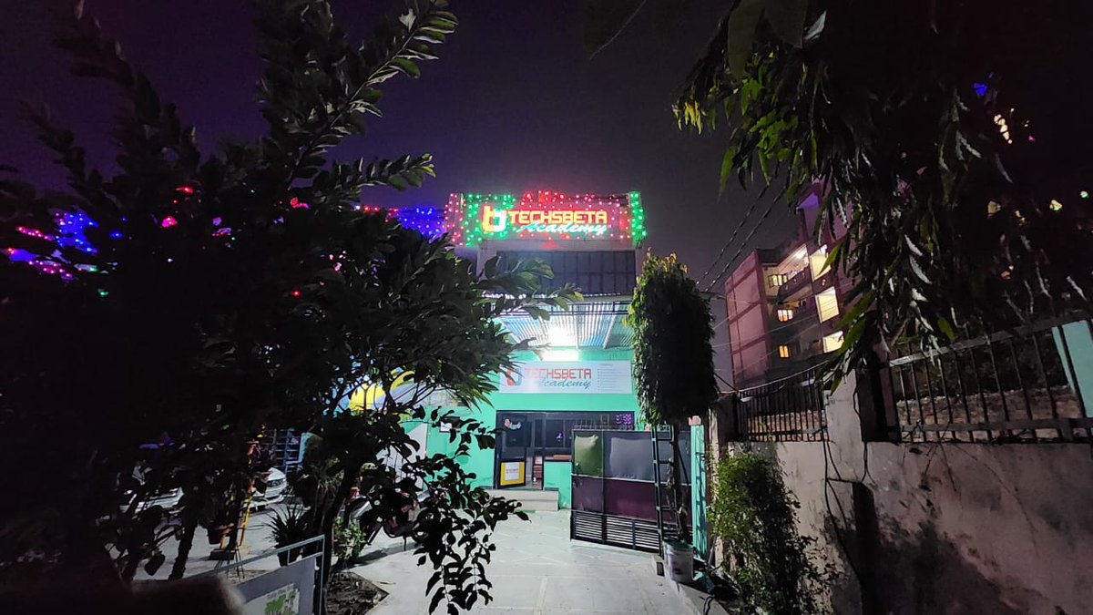 Techsbtaacademy's tweet image. तमाम जहां जगमगाया,✨
फिर से त्योहार रोशनी का आया,
कोई तुम्हें हमसे पहले ना देदे बधाई
इसलिए ये पैगाम ए मुबारक
सबसे पहले तुमको भिजवाया
दीवाली मुबारक ✨
.आप सभी को #Techsbetaacademy की पूरी Team की तरफ से दीपावली की शुभकामनाएं।✨
#techsbetaacademy 
#deepavali #diwali2022 #festival