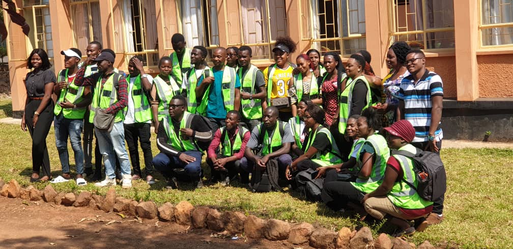 TrudyMushashu's tweet photo. Zambias' local authorities ensure service delivery in the communities, providing people with amenities they want or need. Conducting #servicedeliverymapping training using #odkcollect & #osmand in Isoka with @chombacc, @HamamaChoolwe, @CharlesChiluf12 and @openmapping_esa. https://t.co/8H8PvCo0QX