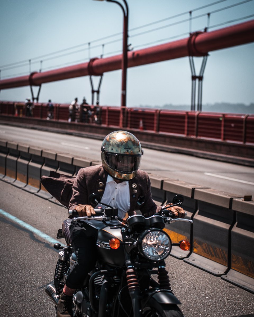 Riding across the Golden Gate Bridge, wearing a Golden Hedon Helmet in The Golden State of 🇺🇸. 🌎 San Francisco, United States 📸 Cosmin Colan