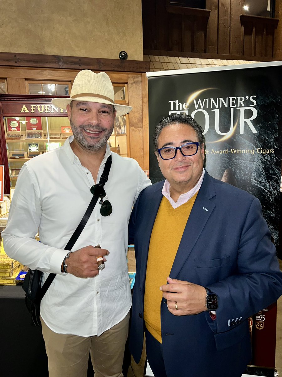 EdgarAvalo's tweet photo. Had a great time meeting @RafaelNodal at the 22 @CigarsIntl Cigarfest ROADTRIPPIN’. A truly humble and down to earth gent. https://t.co/5r2ZVSXMJi