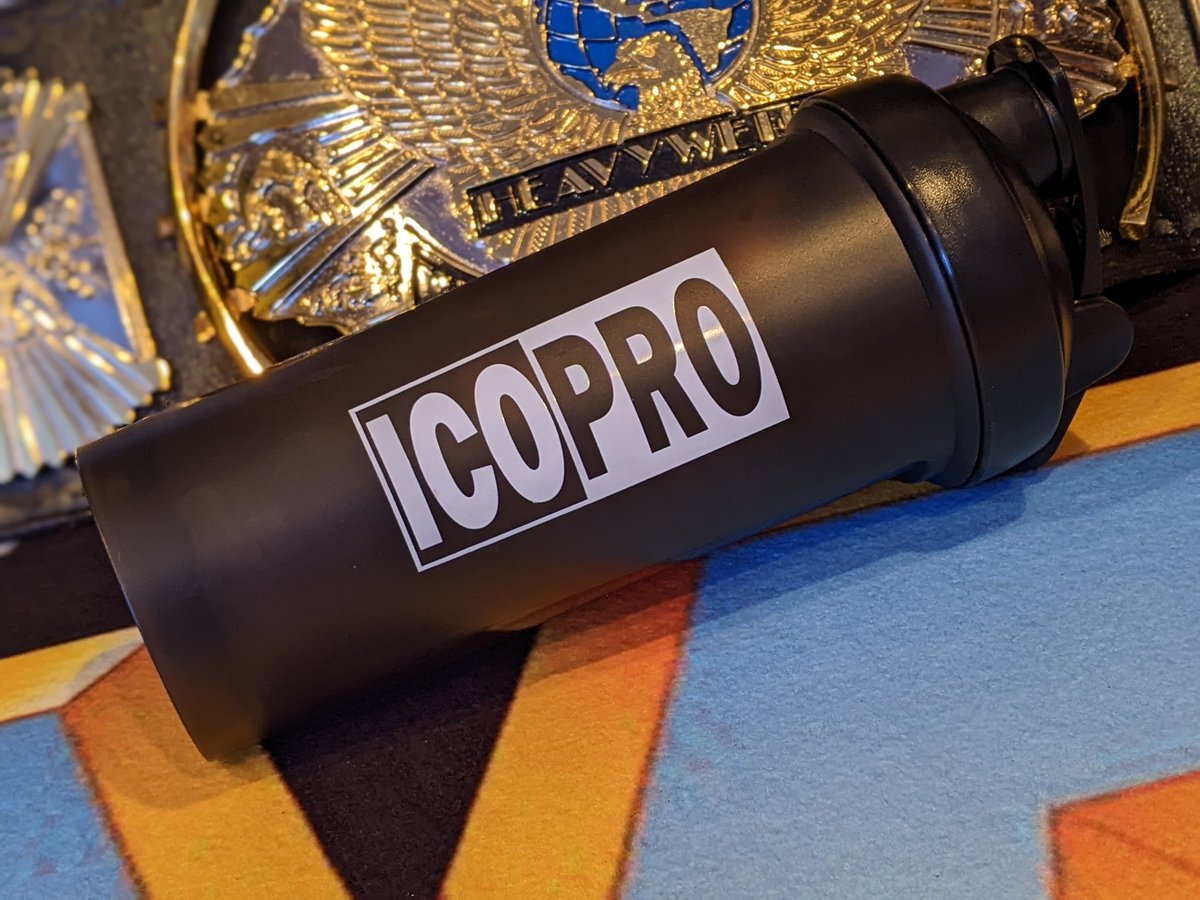 RingSkirts's tweet photo. You gotta want it
#IcoPro #WrestleCave https://t.co/UZZpXeikWc