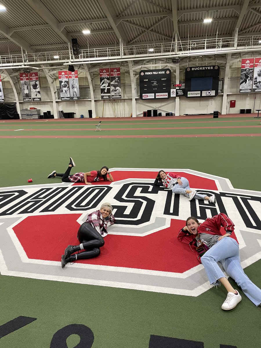 Alumni weekend was amazing ❤️🏐 I miss my girls already 😭