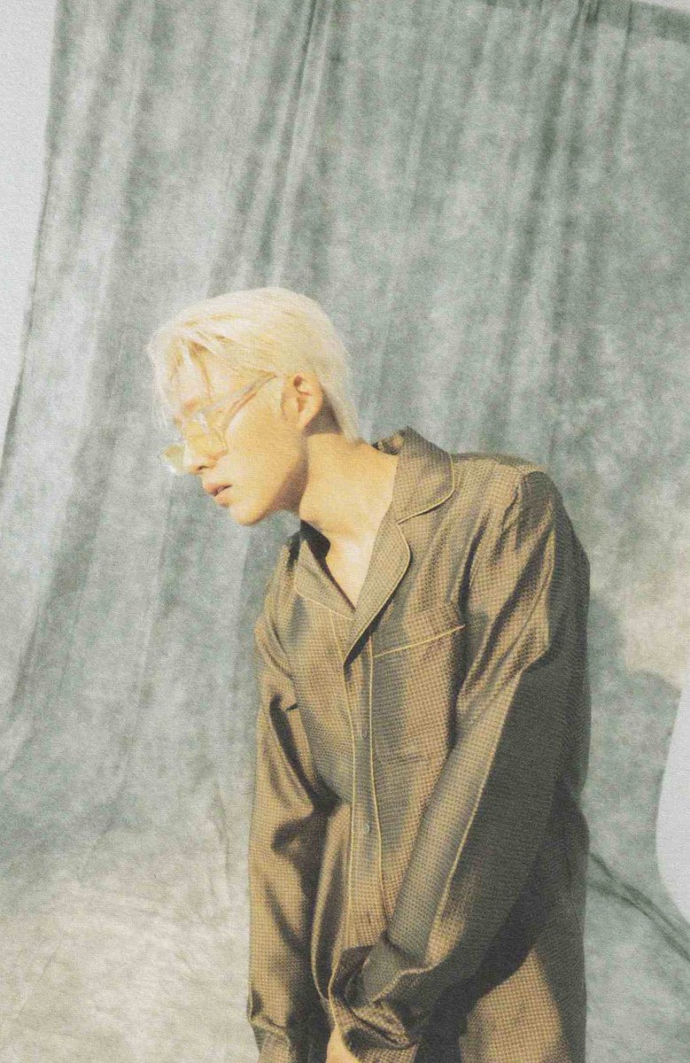 khbsource's tweet photo. still not over this hanbin look https://t.co/JhmPnxVVJt