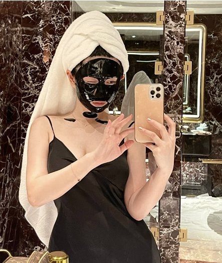 vidiebud's tweet photo. You have to take good care of your face. https://t.co/BMISOntL9n