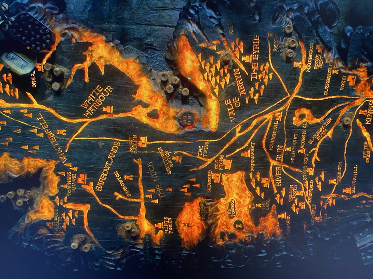 La mesa perfecta no exis….
#HouseOfTheDragon