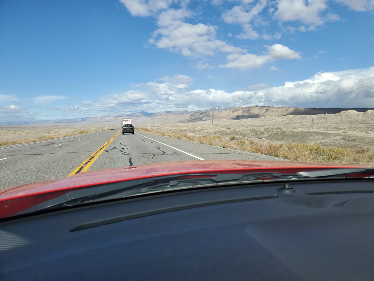 DavisRoman84's tweet photo. I had a good time at #gowest22. Drove to @ArchesNPS afterwards and wow, it did not disappoint. Will need to return better prepared to tackle the hike up to delicate arch. Regardless, I enjoyed my first trip to Utah. https://t.co/XKWLq98Dbw