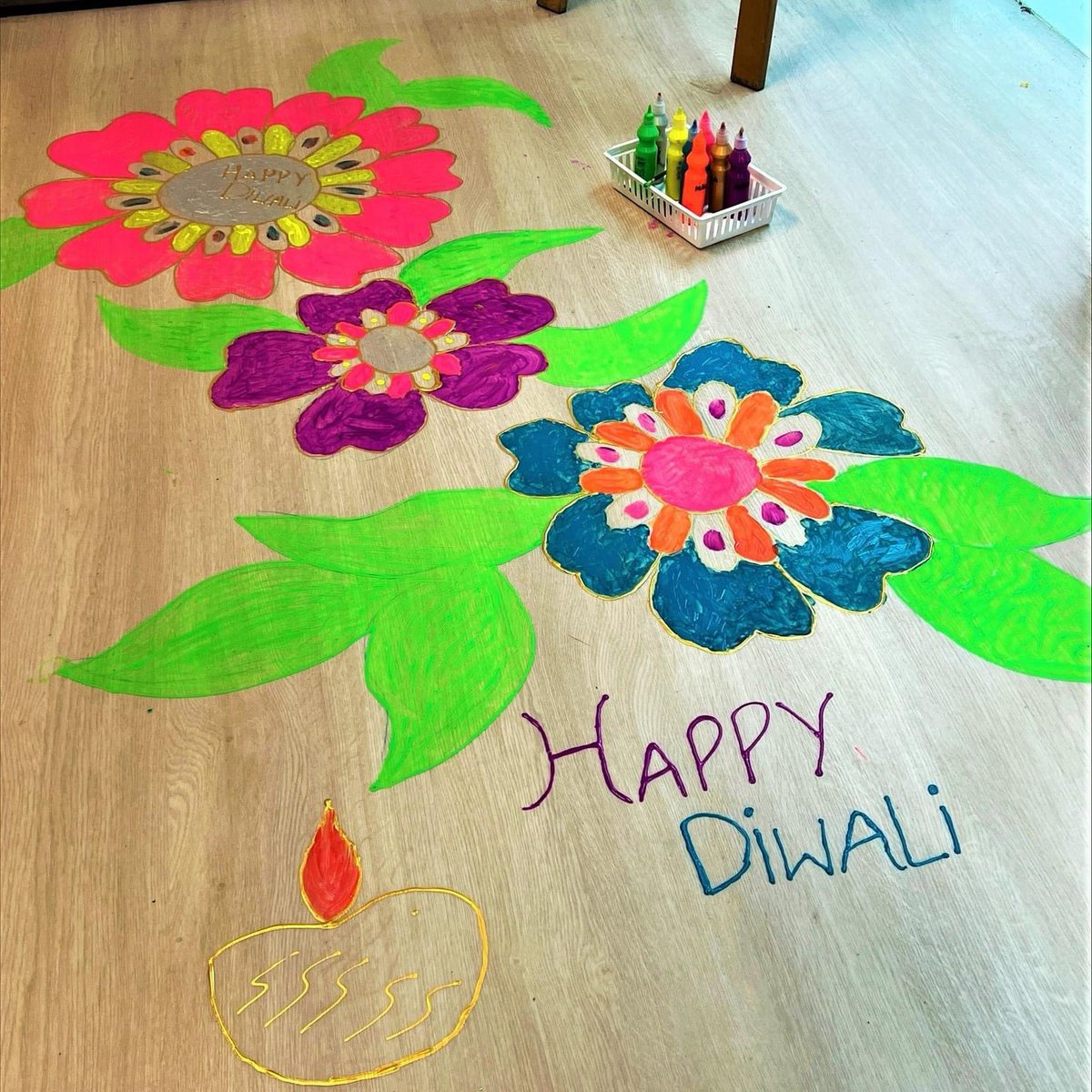 CS1Canberra's tweet photo. Happy Diwali!
Staff at Birralee Early Education and Care celebrated Diwali - the festival of lights.
#diwali2022 #festivaloflights #communitysupport #communityspirit #earlylearningcentre #earlyed #childrensservices #childcareproviders #colourpop #canberralocals #canberra https://t.co/GBaRIH8sWI