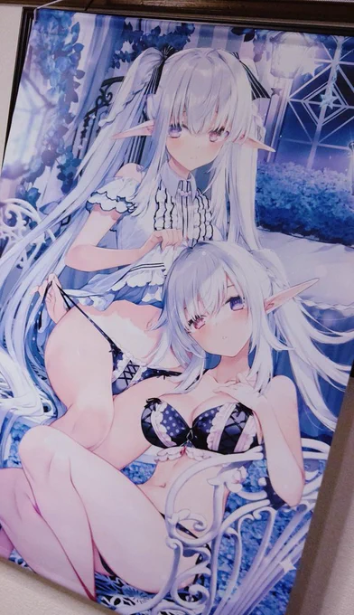 メロンブックスさんで注文してたタペストリー来たー今年のUnderwears6イラスト特に可愛い!!今日曇りで写真がちゃんと撮れないのが悔しい!! 