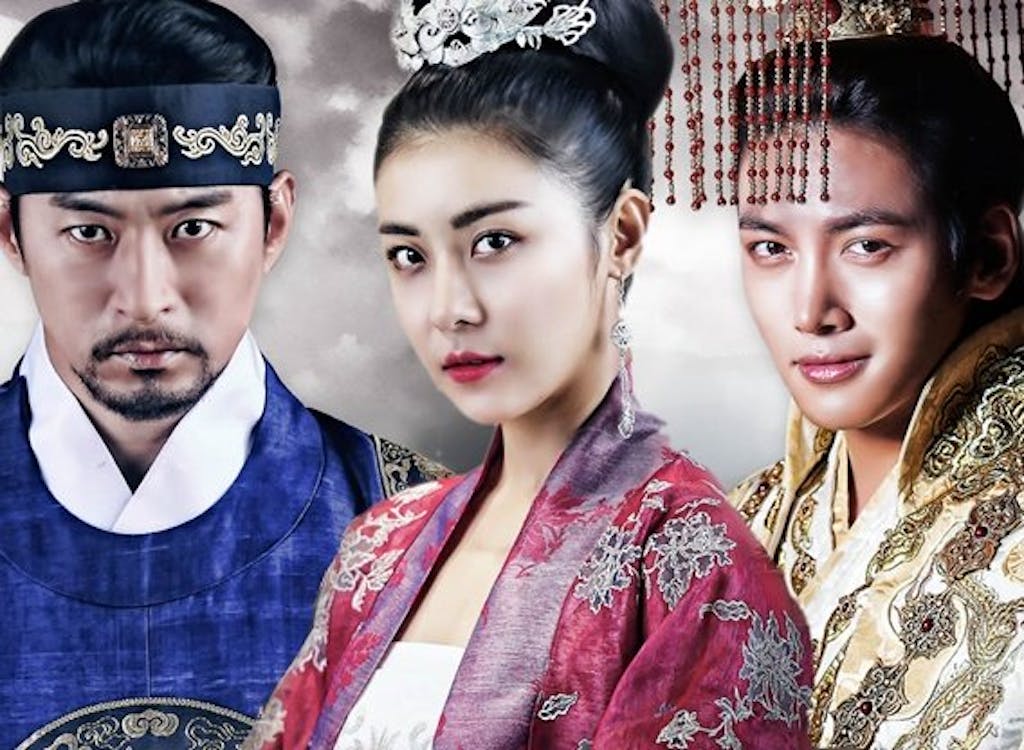 Ok, so I just finished watching #EmpressKi. Took me less than a week to watch. But...
Um, seriously... just *HOW* am I supposed to recover from this drama??? 🥺😭😭💔💔
#기황후 #JiChangWook #지창욱 #HaJiWon #JeonHaeRim #하지원 #JooJinMo #ParkJinTae #주진모