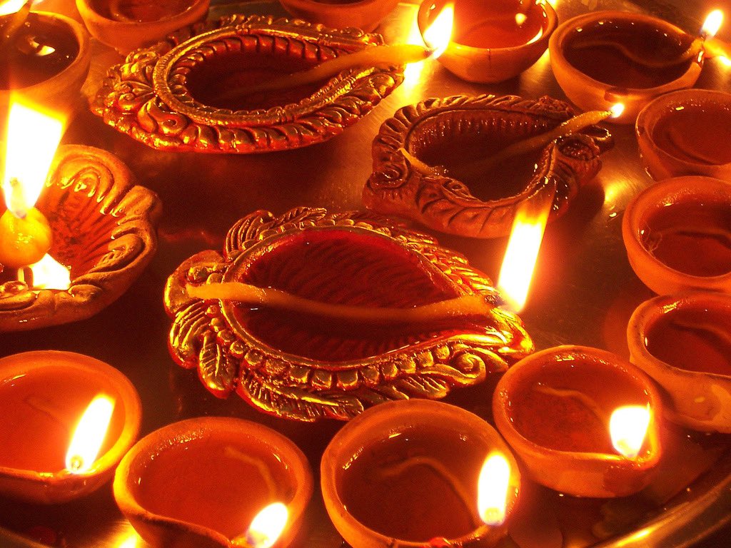 #Diwali is a 5-day festival where Hindus light oil lamps called diyas to invite the light of peace and knowledge into their lives and homes. They wear new clothes, share sweets with friends and family and offer prayers to Lak•shmi Devi, the Goddess of Wealth.