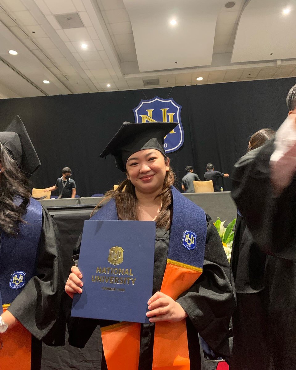 magreyes15's tweet photo. Finally! I can crossed you out on my list. 🥺🎓 https://t.co/Fw4UQeKpmc
