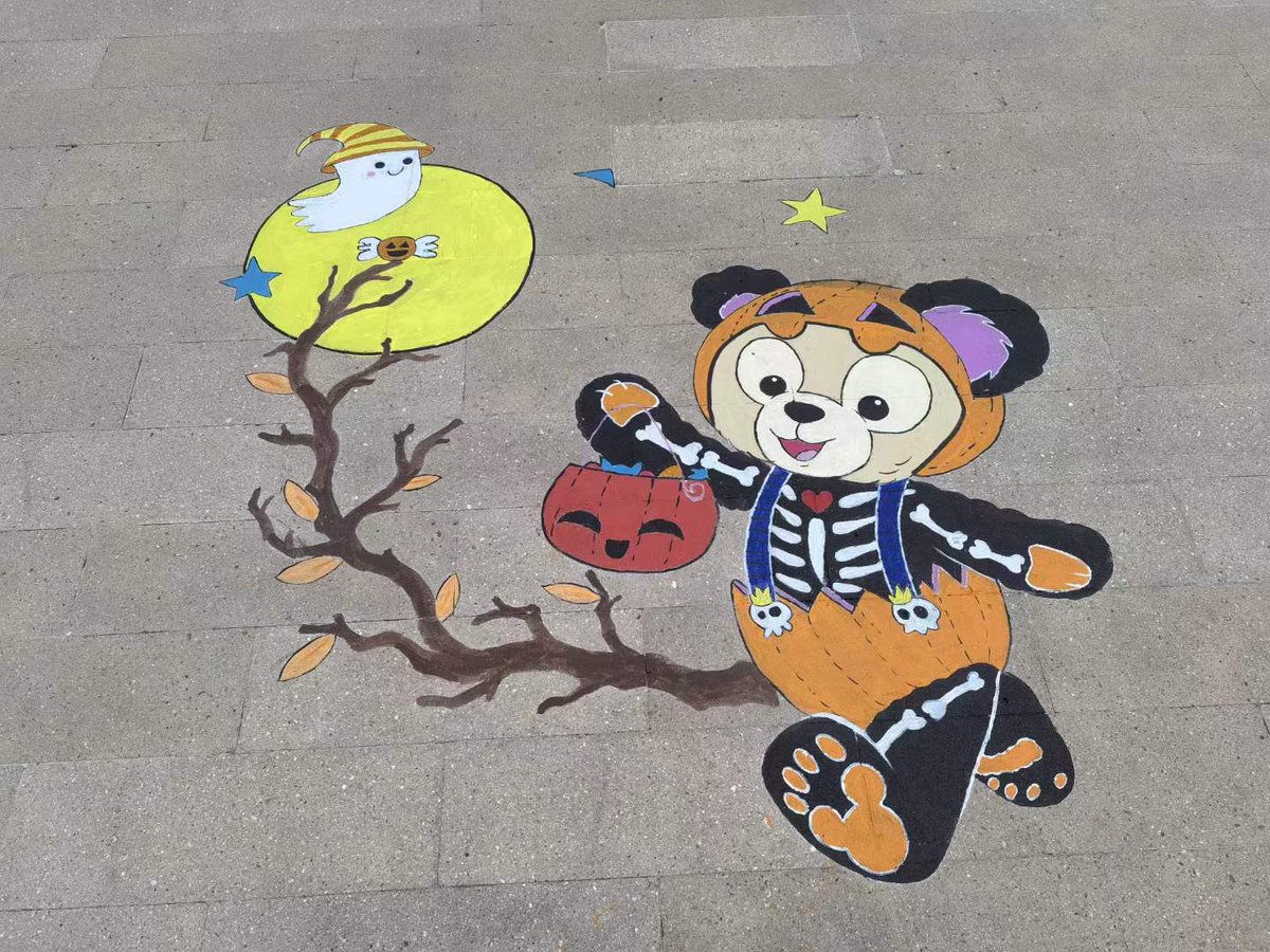 Floor Art  #Halloween2022 #Halloween #ShanghaiDisneyland  #SHDL #上海ディズニーランド #ディズニーランド  #上海ディズニーリゾート #Disney #Disneypark #Disneyland #Duffy #ダッフィー #シェリーメイ