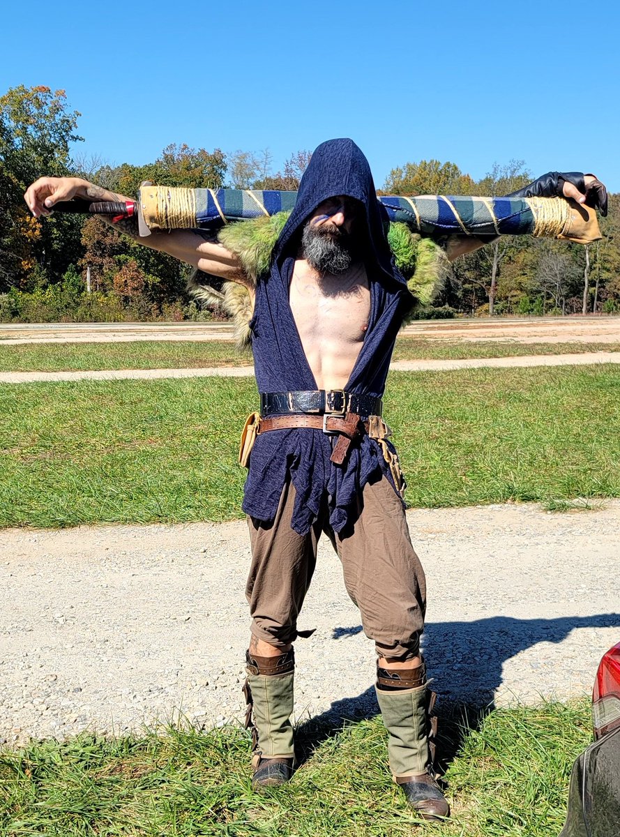 SSteerpike's tweet photo. Went as #WhirrunofBligh from @LordGrimdark #TheHeroes to the #Carolina #RenaissanceFestival https://t.co/KXOhucl5uI