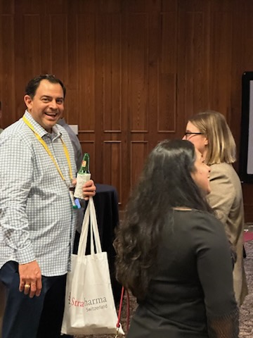 BonnenMark's tweet photo. Great time meeting UT Health SA Rad Onc alums at our ASTRO Alumni reception. @UTHealthSAMDA @UTHealthSAlumni  @UTHSCSARadOnc https://t.co/MM0114AZyy