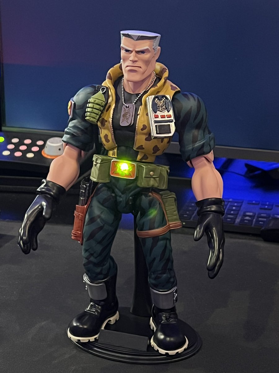 evanfong's tweet photo. as someone who grew up in the 90s, this is the coolest thing i own https://t.co/LcRmwQYQ97