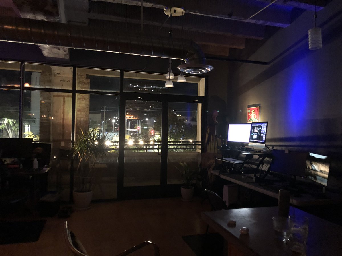 fevasqueznm's tweet photo. @ImTheoMarshall Electricity rocks. Thank your @PNMtalk   #Albuquerque #burque #dtabq #renewable #solar #wind https://t.co/EKb00iJZY8