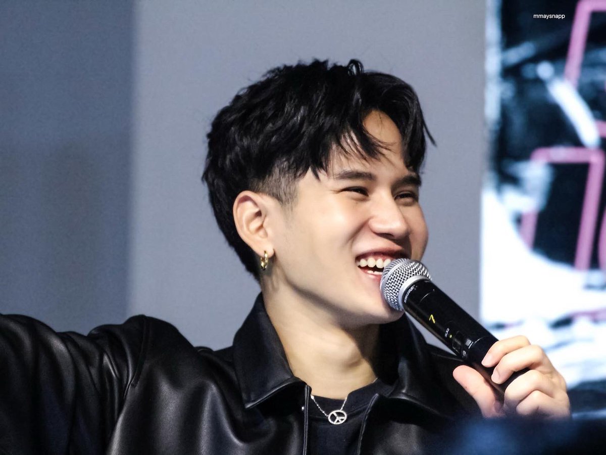 FiatAngelo's tweet photo. ไม่ได้ยิ้มแบบนี้มานานแล้วนะ https://t.co/zQm8QA5akS