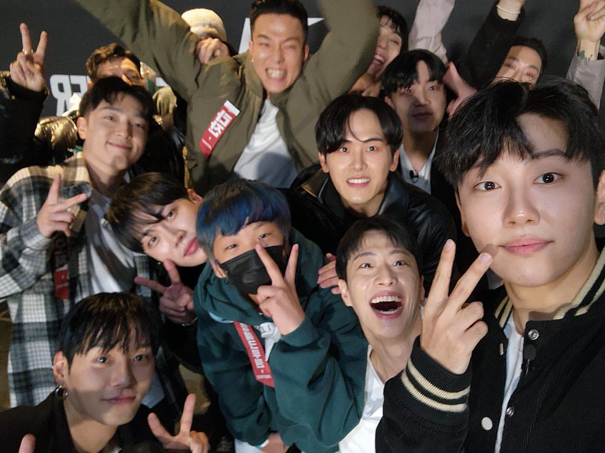 221023 댄서 이우주님 인스타그램

👍🏻👍🏻

#엠비셔스 #MBITIOUS
#오천 #우태 #이호원 #노태현
#김평야 #진우 #타잔
#스맨파 #스트릿맨파이터 #SMF

: dancingwooju
instagram.com/p/CkDoFMCvv-T/…