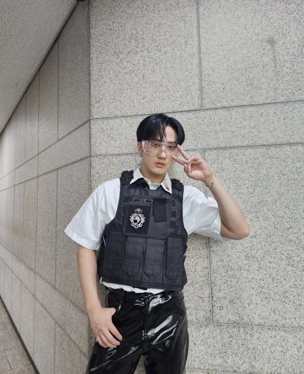 changbinsta's tweet photo. (2/2) https://t.co/oyDYkz7Khe
