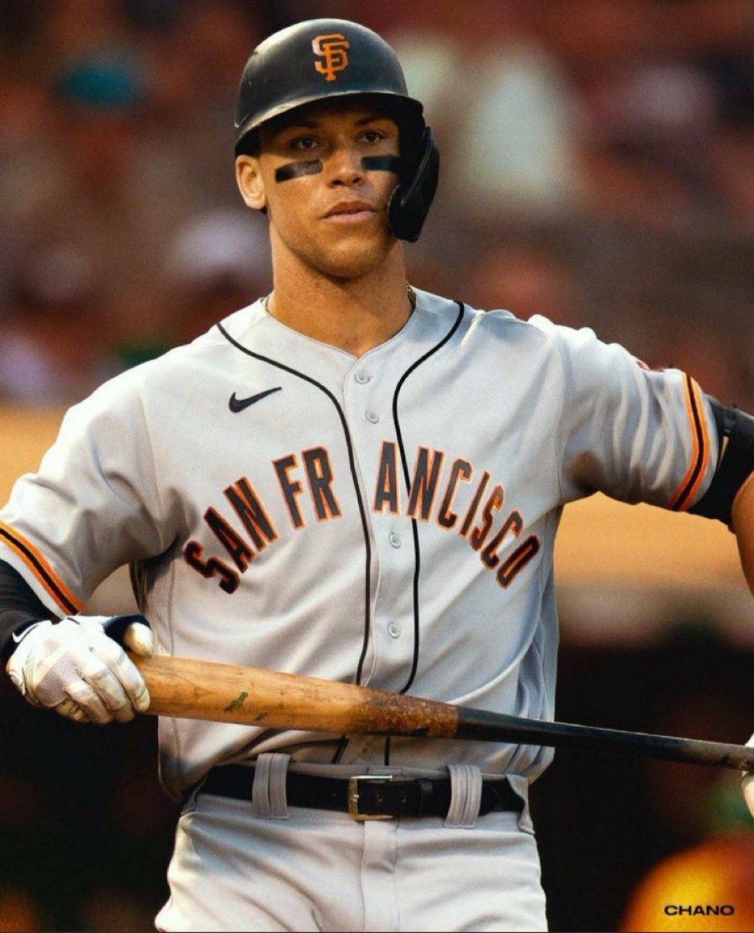 . on Twitter "Giants fans looking at Judge in his final Yankee at bat