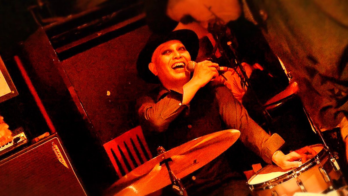 SessionRumble's tweet photo. 2022.10.22(sat)@ bar RIPPLE
"GYPSYt Monster Der Night"

#gypsypsychodevil😈  #rumblesession🦉 #new2ndalbum #fireowl #releaseshow #barripple #gypsysmonsterdernight #psychobilly #gypsyswing #rockabilly #gypsybilly #gypsyblues https://t.co/ZO9vawPQKl