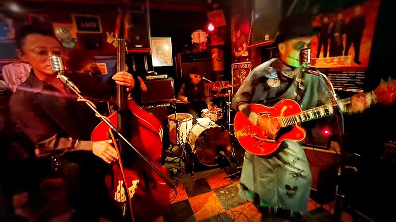 SessionRumble's tweet photo. 2022.10.22(sat)@ bar RIPPLE
"GYPSYt Monster Der Night"

#gypsypsychodevil😈  #rumblesession🦉 #new2ndalbum #fireowl #releaseshow #barripple #gypsysmonsterdernight #psychobilly #gypsyswing #rockabilly #gypsybilly #gypsyblues https://t.co/ZO9vawPQKl