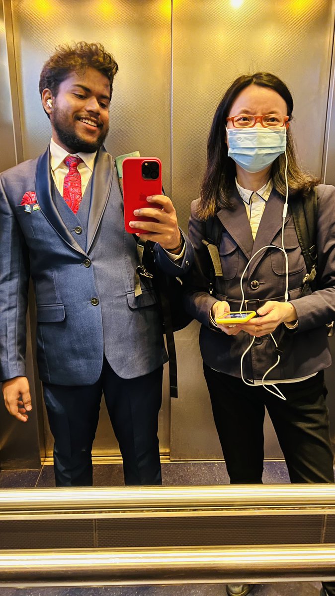 jessicali7899's tweet photo. @mr_cosmic_king presented me with blessed gifts from India. 

From the UN Ocean’s Conference to the @World_FoodForum at the @FAO, we attended plenary sessions and toured towns. 

Thank you for the excellent company, and best wishes for your aspirations of becoming a doctor. https://t.co/QBydWS5hAu