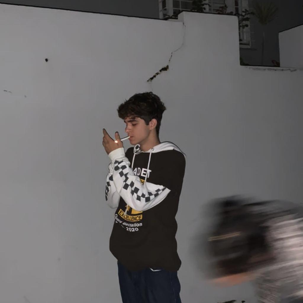 Gsusgt's tweet image. .