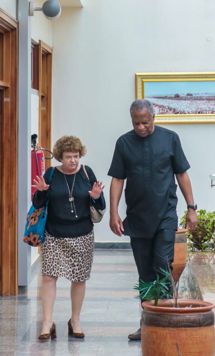 Geoffrey Onyeama tweet media