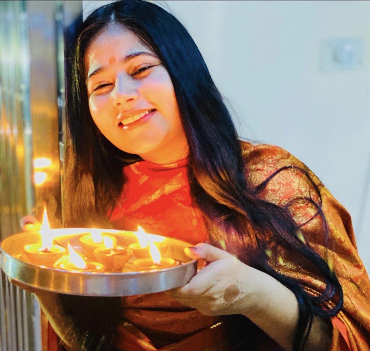 devinehaji's tweet photo. Diwali ki mangal shubhkamnaen 🌸🙏

Ram Ram 🙏 https://t.co/1UCEJ5YMin