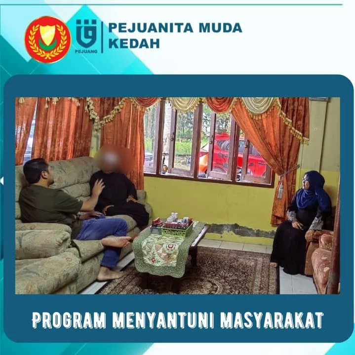 PmKedah_'s tweet photo. 22/01/2022 | SABTU | PARLIMEN ALOR SETAR
TITI HJ IDRIS
Alhamdulillah...
Selesai  program meyantuni masyarakat.
Pejuanita Muda Kedah , Nur Kesuma Kartini bersama Datuk Mohamad Nuhairi bin Tan Sri Rahmat turun ke kawasan setempat bagi menyantuni masyarakat Kg Alor Pak Ngah. https://t.co/p6Lq0XtMO1