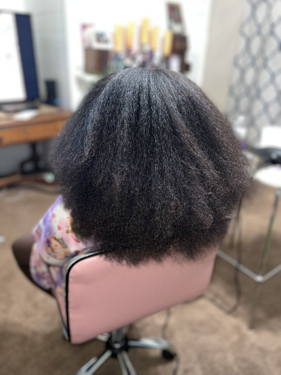 LalatheCosmo's tweet photo. My daughter has so much hair ๐๐ sheโs only 8. #hair #natural #healthy #healthyhair #longhair #stylist #salon #oils #hemp #thc #hairgrowth #dallas #dallashair #texas #texashair https://t.co/ryruuApUBl