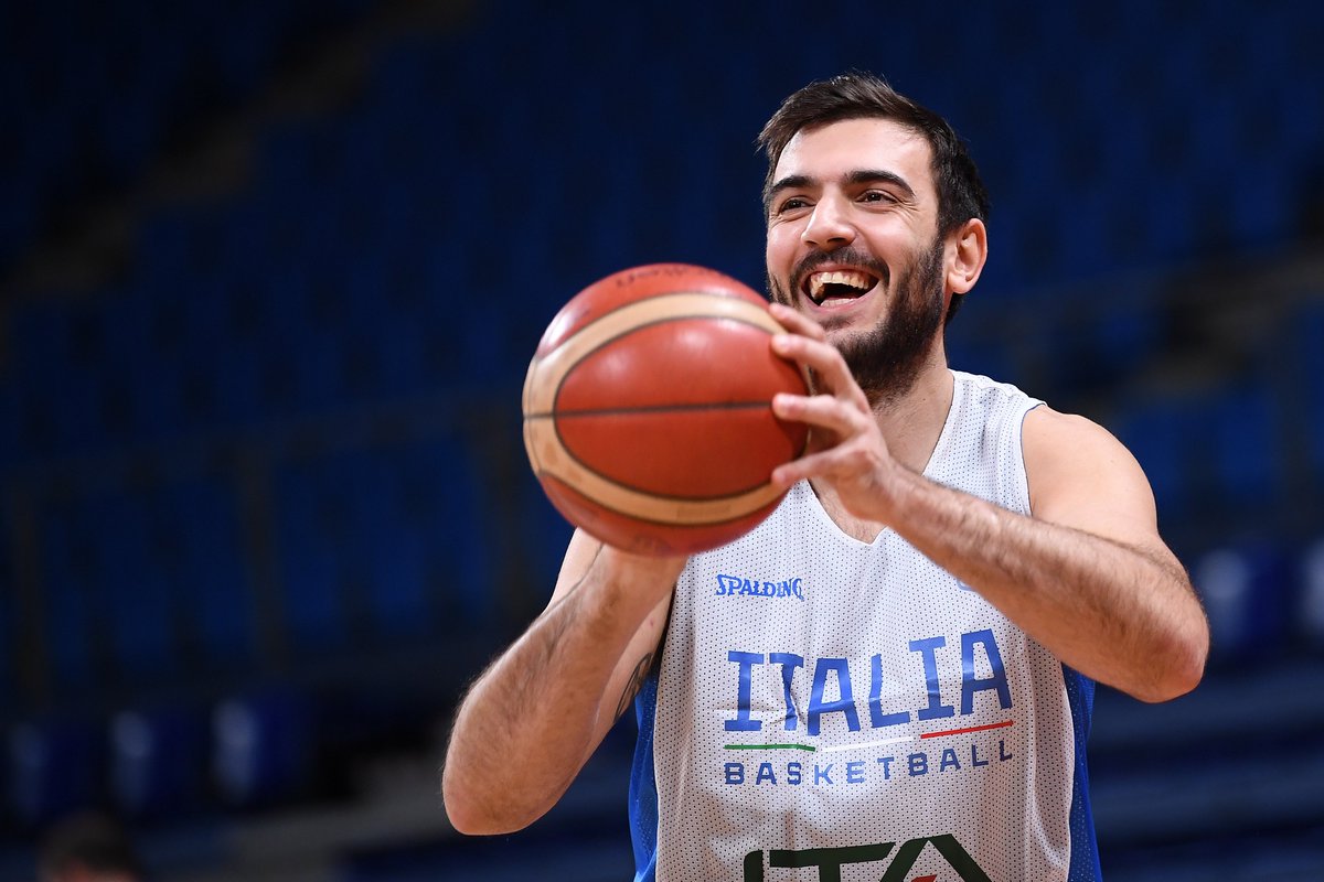 L'effetto che fa tornare in Azzurro 😁🙃

#Italbasket