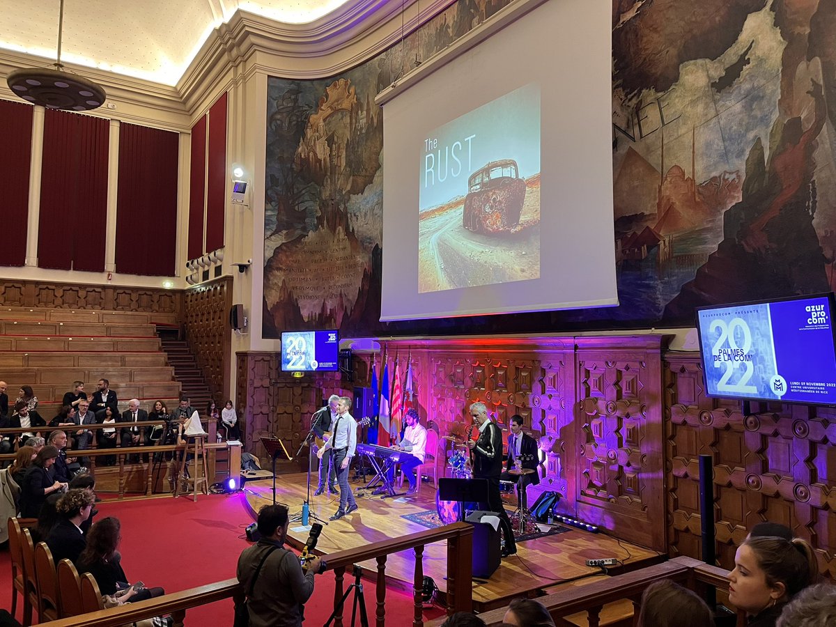 C’est parti pour une belle soirée sous le signe de la communication au Centre Universitaire Méditerranéen #PalmesdelaCom22