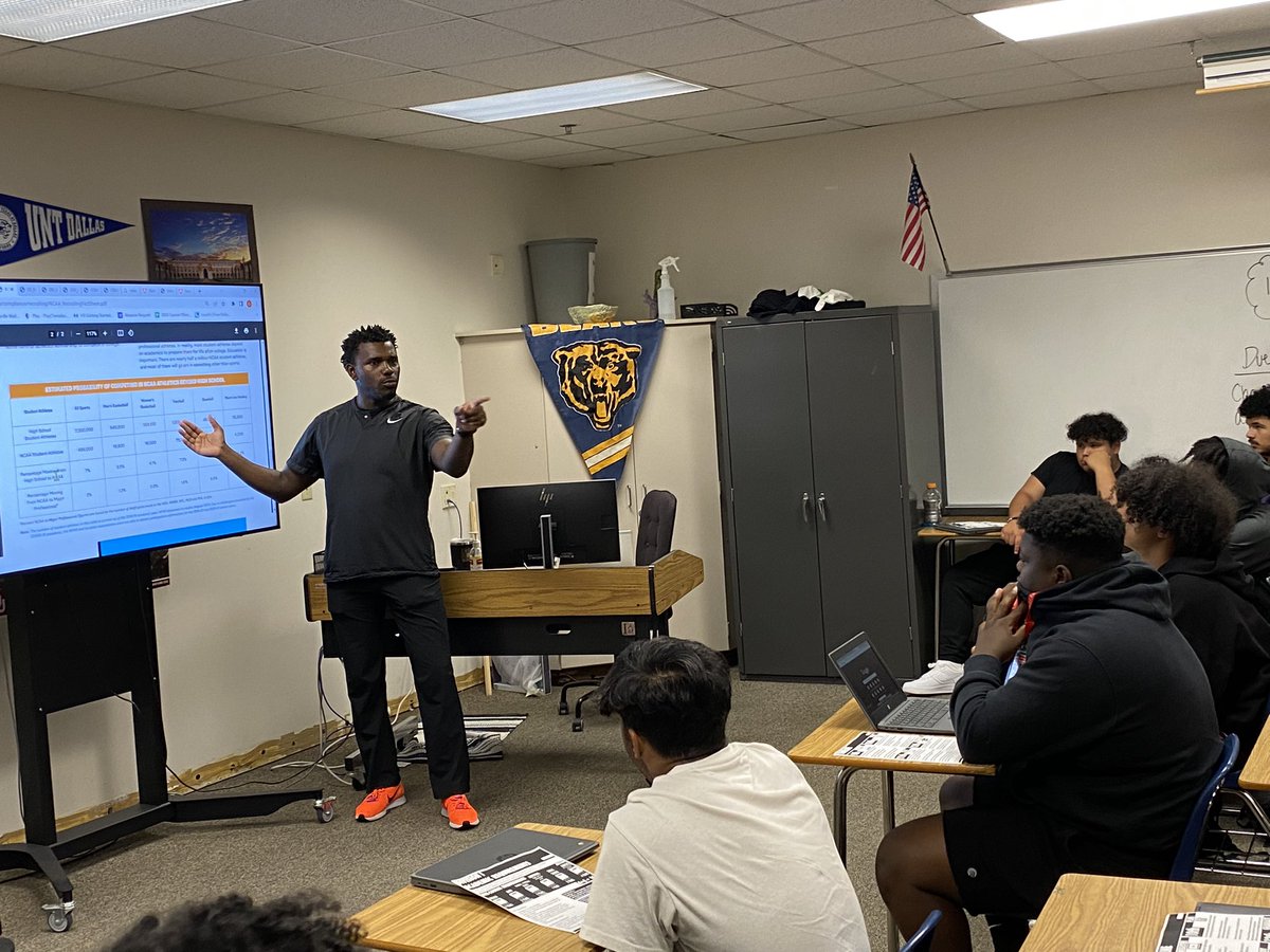 Tonycastillo tweet media