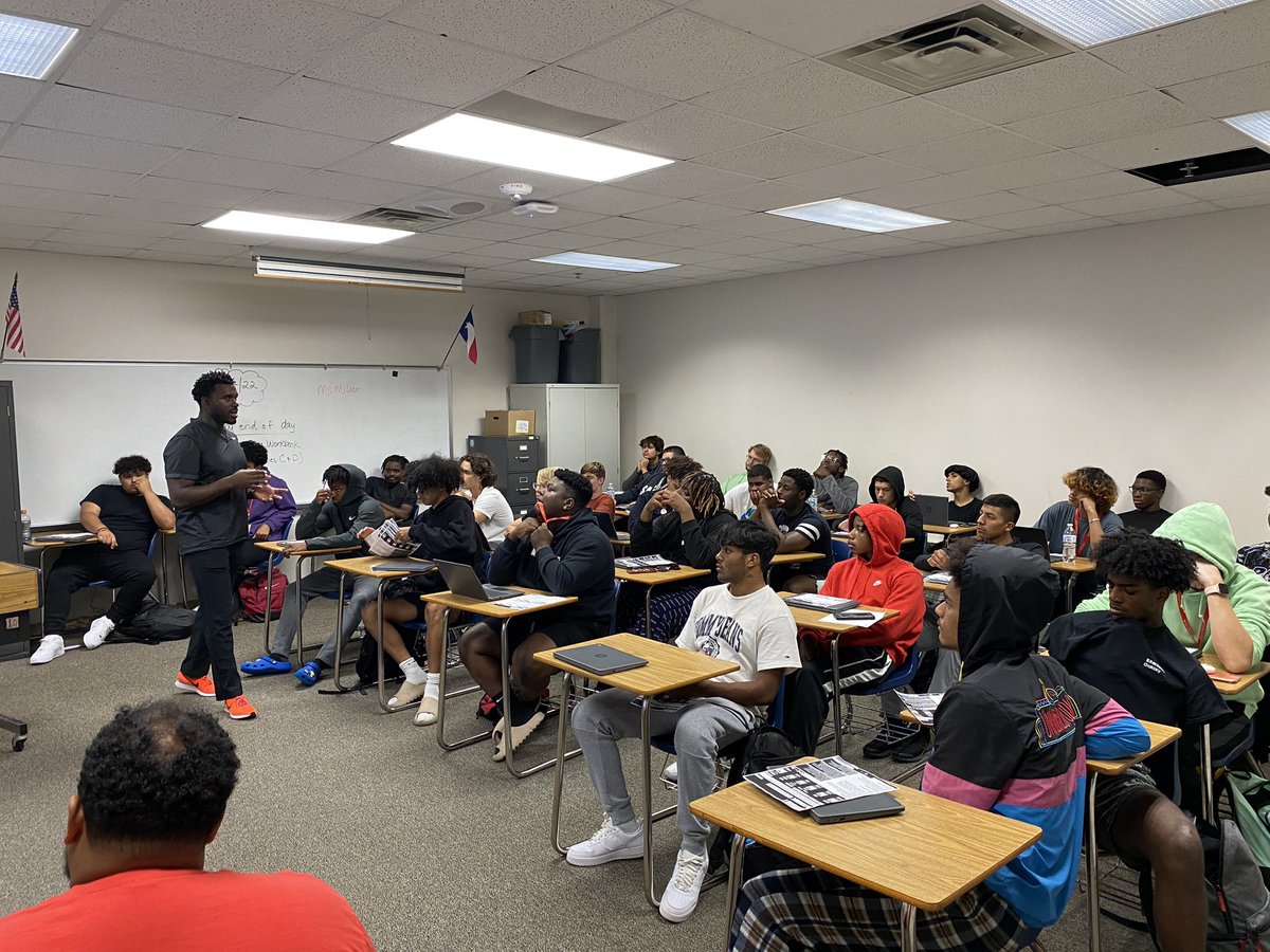 Tonycastillo tweet media