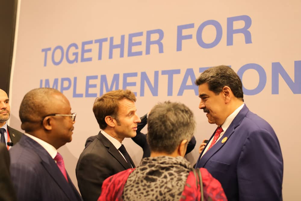 تويتر \ #EnFotos - البحث في تويتر