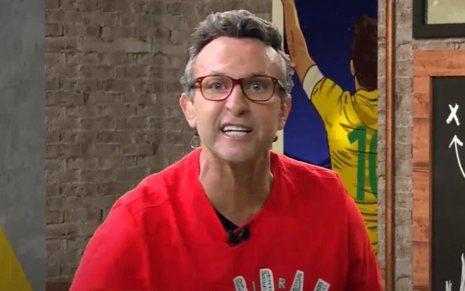 mundodabola's tweet photo. “Me sinto envergonhado! Qual a história do Martinelli? 33 gols na carreira. O Gabigol tem isso na temporada. Fez gol do título da Libertadores. Martinelli se passear no shopping aqui ninguém sabe quem é.”

— Neto, na Band. https://t.co/S7Bgbx2qWZ