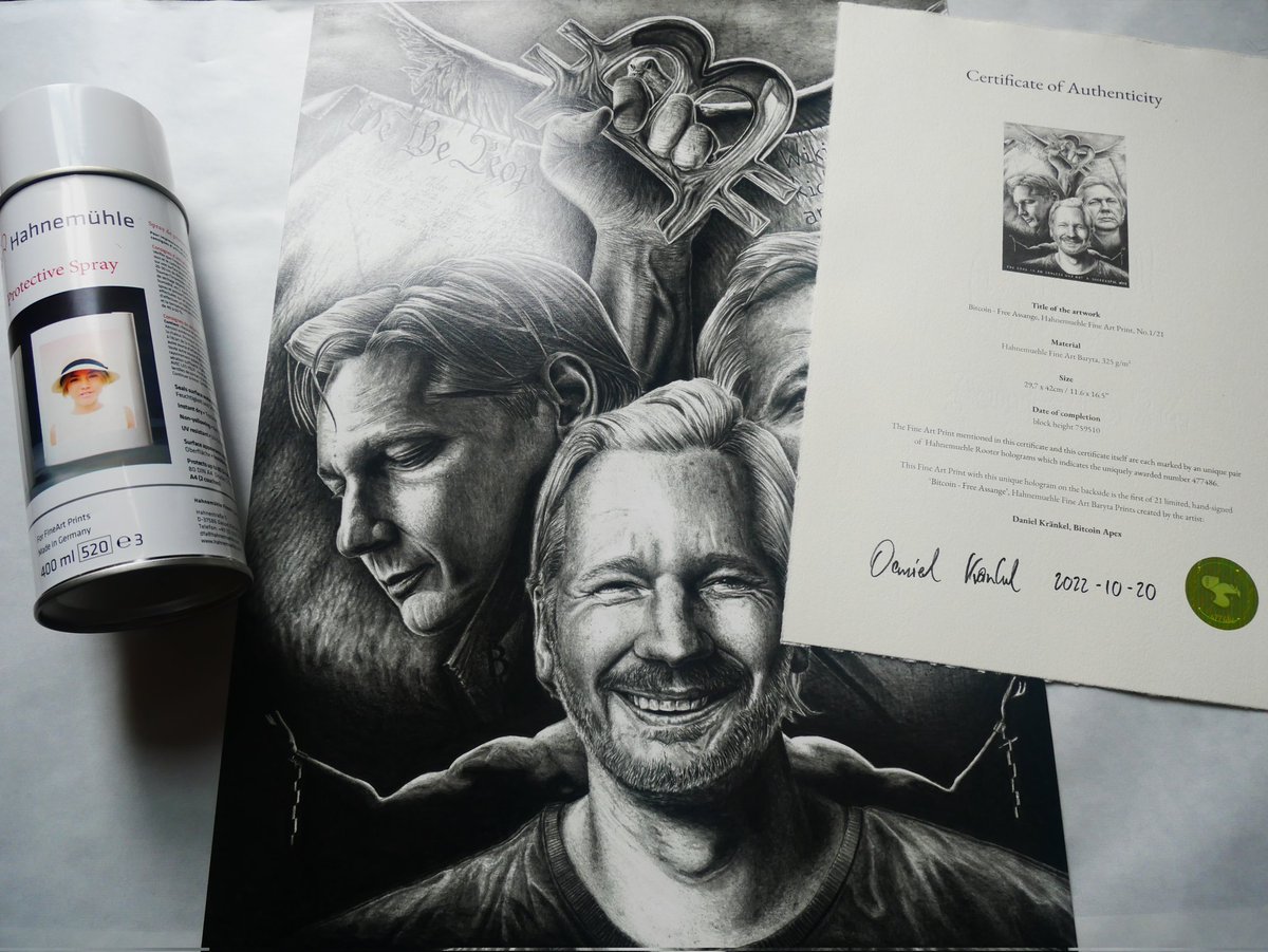 I would like to give away a copy of my 21 edition finest #Bitcoin - Free Assange art prints. The pencil drawing is where it belongs: with Assange's family.

1) like - retweet - follow
2) comment: #freeassange

Deadline: 48h after this tweet.
The winner is chosen randomly.