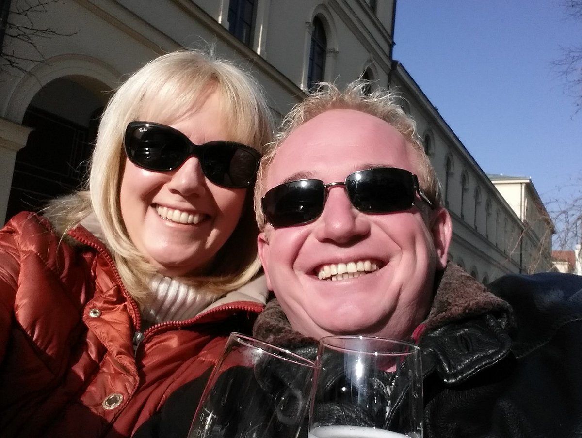 Hast Du schon mal darüber nachgedacht? Ein paar hunderter im Monat würden gut tun?
Nebenberuflich mit einem Online-Shop im Gesundheitsbereich ganz nebenbei ein paar 100 € im Monat dazu zuverdienen?

Ja? Dann schau Dir dieses kurze Video an. 
Zum Video: tollesleben.info