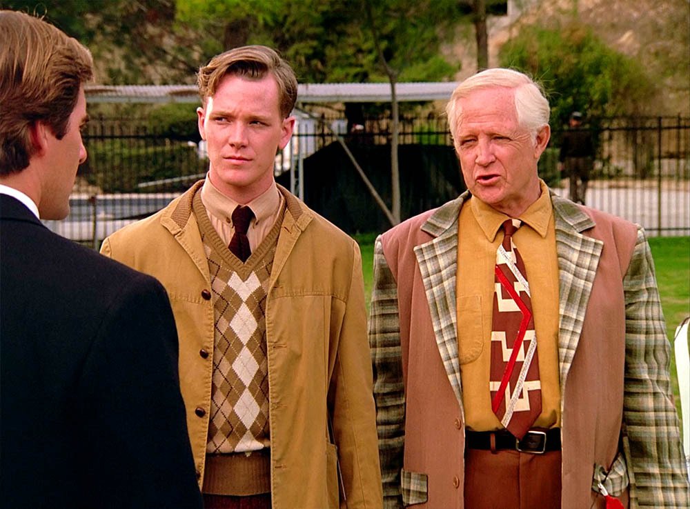 Happy birthday robert duncan mcneill :) 