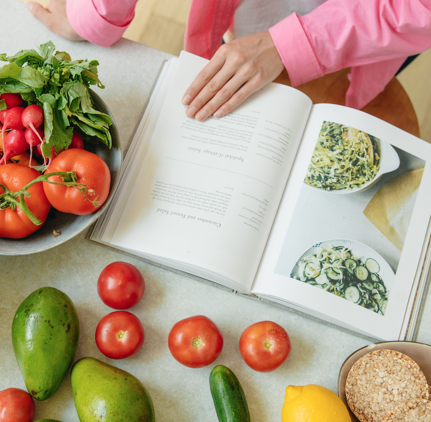 NewBrainNutri's tweet photo. Do you have ADHD and are you interested in a cookbook for people with ADHD? We are creating a free online cookbook. Fill out our survey to help us learn more about your struggles and tips and tricks for cooking! https://t.co/RQTNbGuhEG #ADHD #cookbook https://t.co/EhlPrYGne6