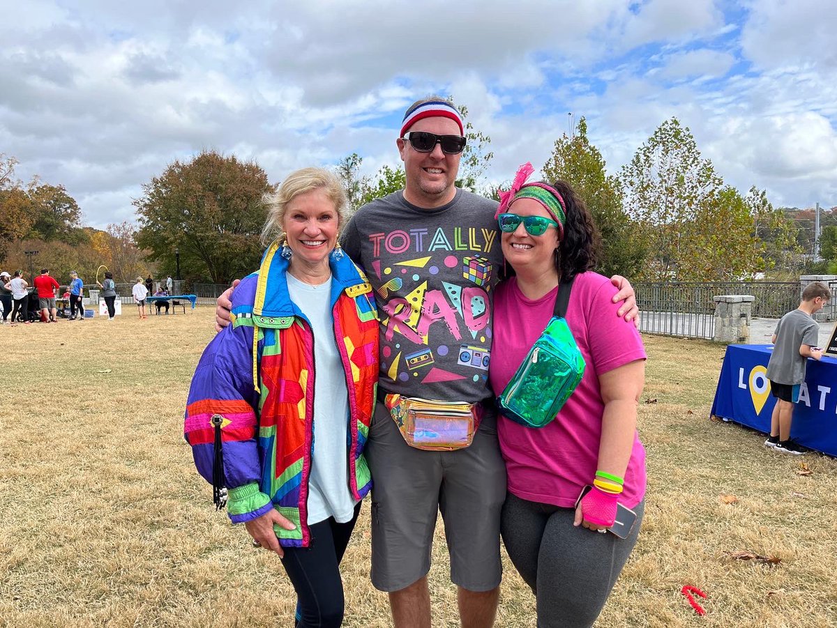 KatesClub's tweet photo. Thank you to the incredible sponsors, volunteers, families and friends who made #MemoryWalk2022 one for the books! It was great to celebrate memories and make new ones together. Stay tuned for more photos and shoutouts this week! #walkingthroughthedecades #facegrieftogether https://t.co/ybNcUPhS3x