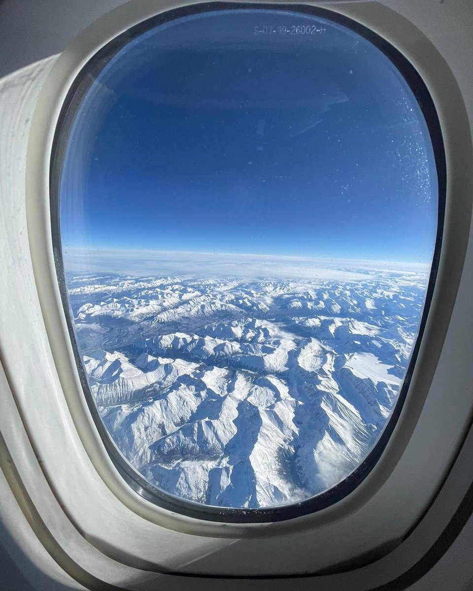 PersonalTravel_'s tweet image. We recently received this message from our agent Dean Nelson “Mass chaos at CDG (Paris) as Air France 🇫🇷 makes a suddenness en air craft switch from the Dreamliner to a 777-300 so the seat assigning is all messed up… however I’m not complaining!” #travel @departuresxdean