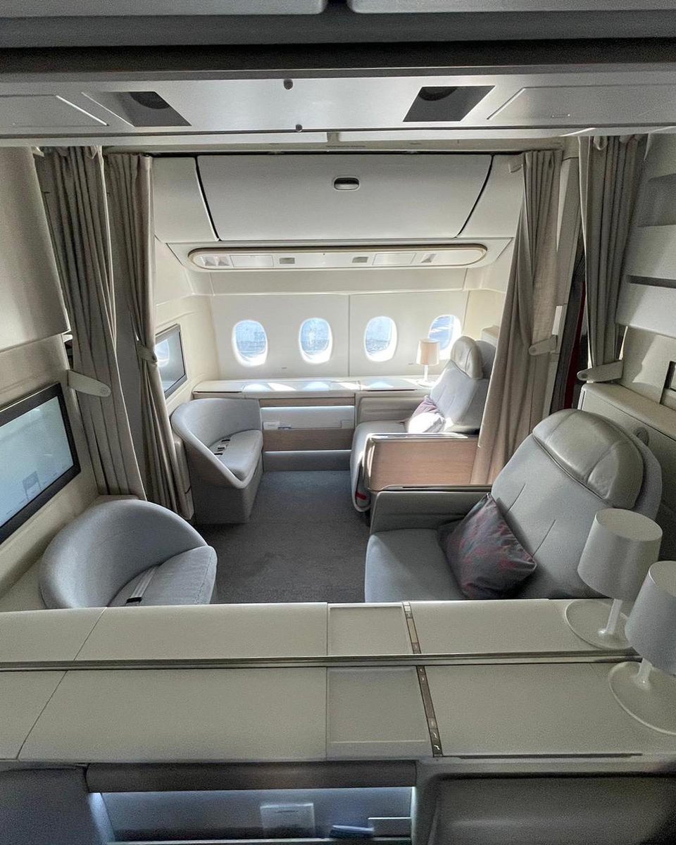 PersonalTravel_'s tweet image. We recently received this message from our agent Dean Nelson “Mass chaos at CDG (Paris) as Air France 🇫🇷 makes a suddenness en air craft switch from the Dreamliner to a 777-300 so the seat assigning is all messed up… however I’m not complaining!” #travel @departuresxdean